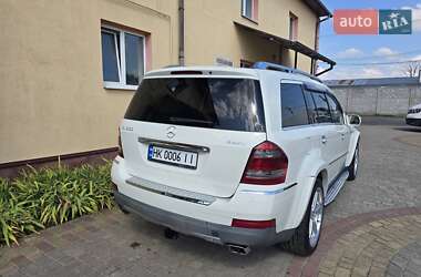 Внедорожник / Кроссовер Mercedes-Benz GL-Class 2009 в 