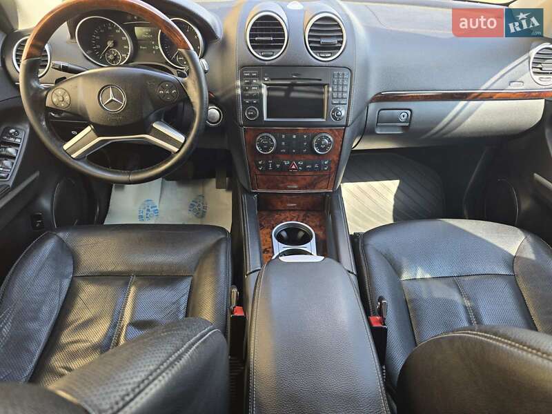 Позашляховик / Кросовер Mercedes-Benz GL-Class 2009 в Радивиліві