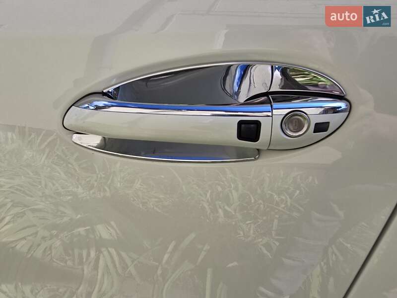 Позашляховик / Кросовер Mercedes-Benz GL-Class 2009 в Радивиліві