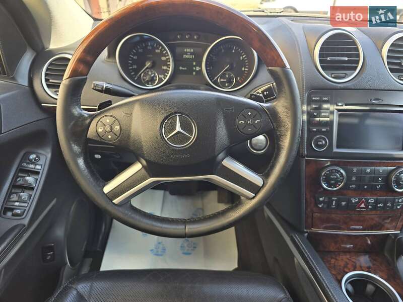 Позашляховик / Кросовер Mercedes-Benz GL-Class 2009 в Радивиліві