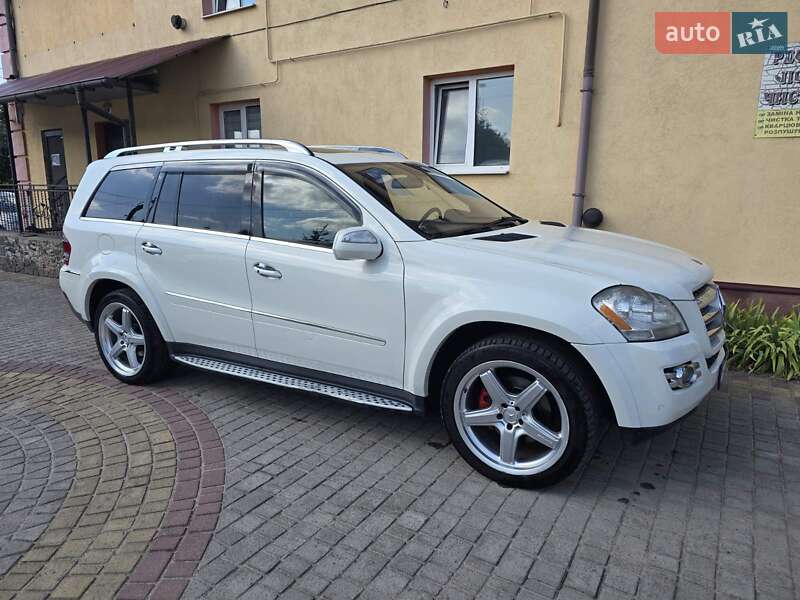 Позашляховик / Кросовер Mercedes-Benz GL-Class 2009 в Радивиліві
