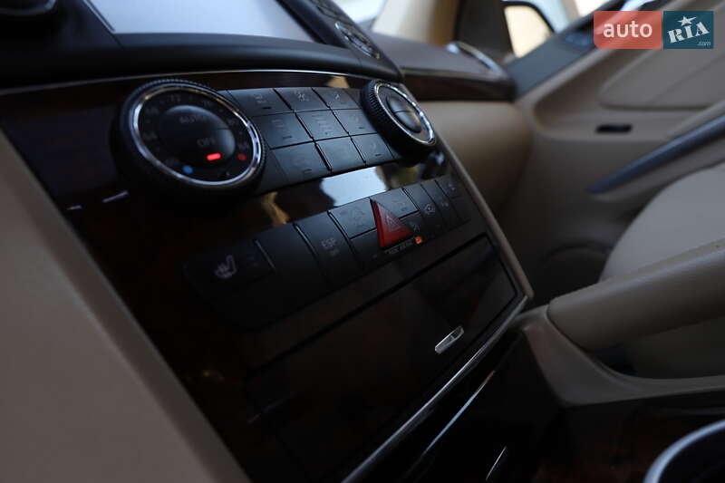 Позашляховик / Кросовер Mercedes-Benz GL-Class 2011 в Дрогобичі
