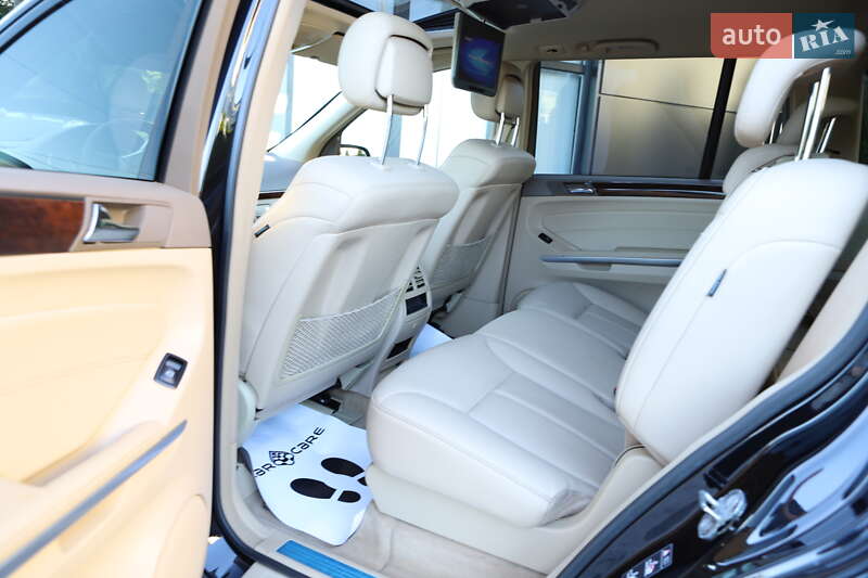 Позашляховик / Кросовер Mercedes-Benz GL-Class 2011 в Дрогобичі