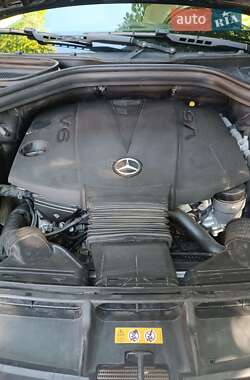 Внедорожник / Кроссовер Mercedes-Benz GL-Class 2013 в 