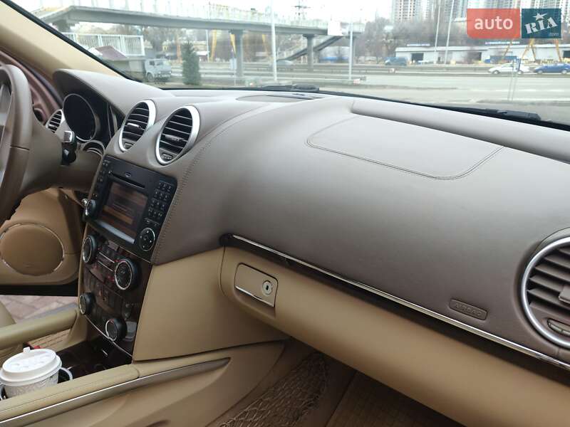 Внедорожник / Кроссовер Mercedes-Benz GL-Class 2008 в Киеве