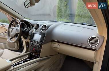 Внедорожник / Кроссовер Mercedes-Benz GL-Class 2008 в 