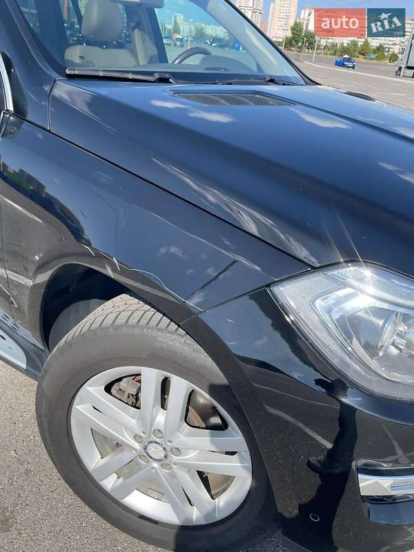 Позашляховик / Кросовер Mercedes-Benz GL-Class 2015 в Києві