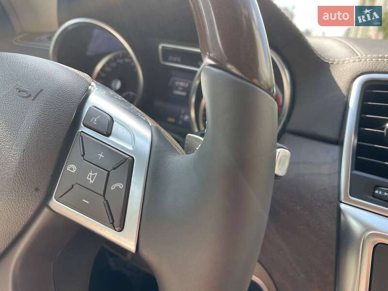 Позашляховик / Кросовер Mercedes-Benz GL-Class 2015 в Києві