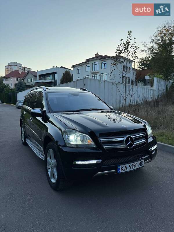 Внедорожник / Кроссовер Mercedes-Benz GL-Class 2009 в Киеве