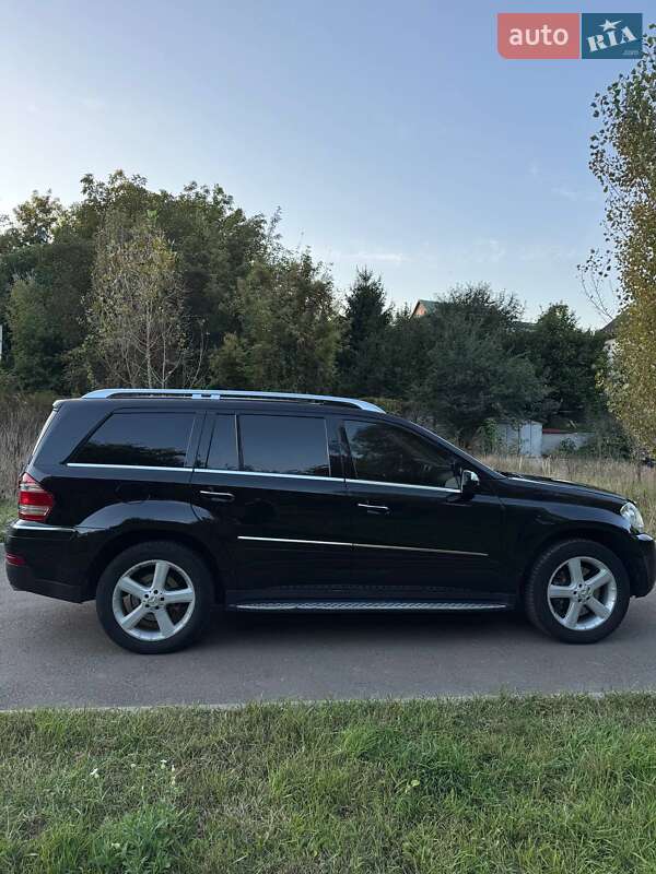 Внедорожник / Кроссовер Mercedes-Benz GL-Class 2009 в Киеве