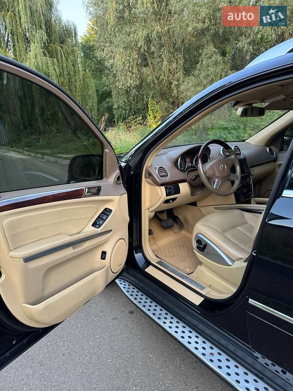 Внедорожник / Кроссовер Mercedes-Benz GL-Class 2009 в Киеве