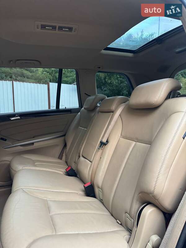 Внедорожник / Кроссовер Mercedes-Benz GL-Class 2009 в Киеве