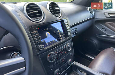 Внедорожник / Кроссовер Mercedes-Benz GL-Class 2012 в 