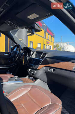 Внедорожник / Кроссовер Mercedes-Benz GL-Class 2013 в 