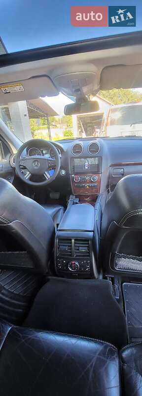 Позашляховик / Кросовер Mercedes-Benz GL-Class 2006 в Чернівцях