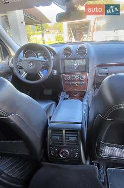 Позашляховик / Кросовер Mercedes-Benz GL-Class 2006 в 