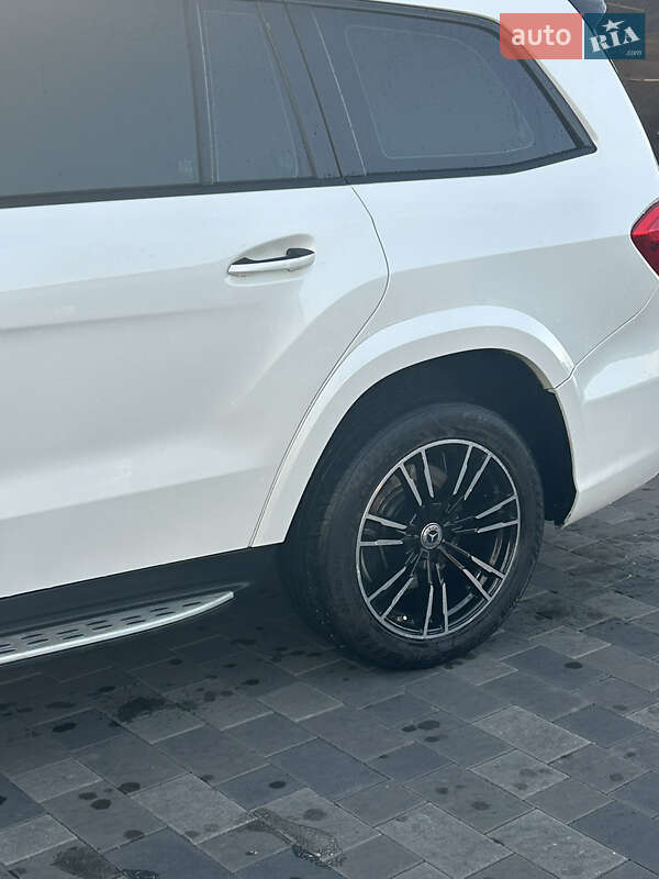 Внедорожник / Кроссовер Mercedes-Benz GL-Class 2014 в Полтаве