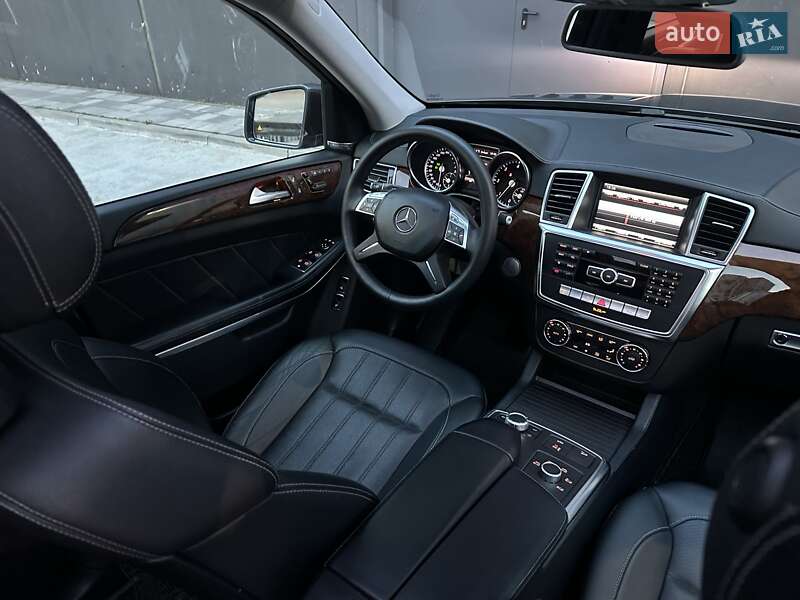 Внедорожник / Кроссовер Mercedes-Benz GL-Class 2012 в Киеве
