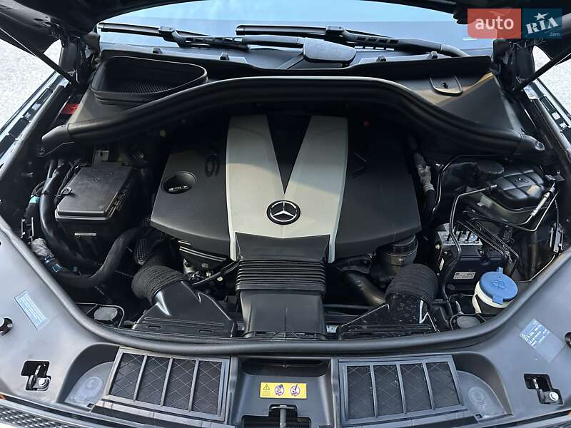 Внедорожник / Кроссовер Mercedes-Benz GL-Class 2012 в Киеве