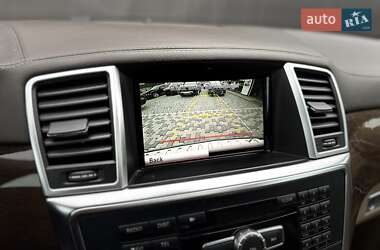Позашляховик / Кросовер Mercedes-Benz GL-Class 2013 в 