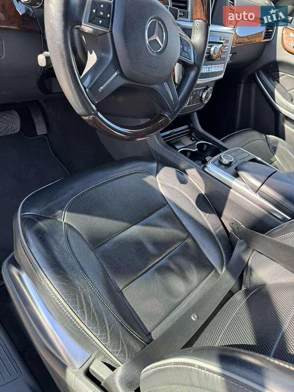 Позашляховик / Кросовер Mercedes-Benz GL-Class 2013 в Одесі
