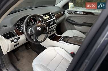 Позашляховик / Кросовер Mercedes-Benz GL-Class 2015 в 