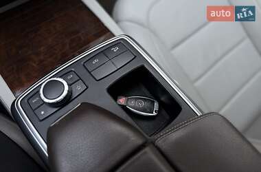 Позашляховик / Кросовер Mercedes-Benz GL-Class 2015 в 