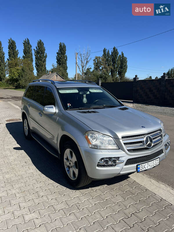 Внедорожник / Кроссовер Mercedes-Benz GL-Class 2010 в Ровно