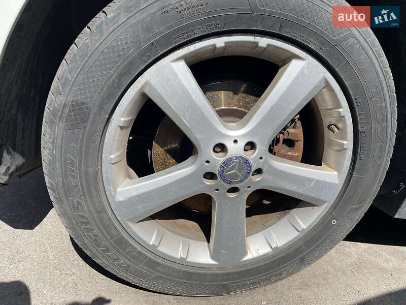 Внедорожник / Кроссовер Mercedes-Benz GL-Class 2008 в Киеве