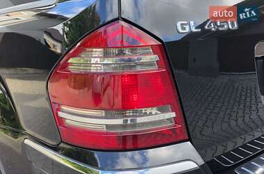 Внедорожник / Кроссовер Mercedes-Benz GL-Class 2006 в 