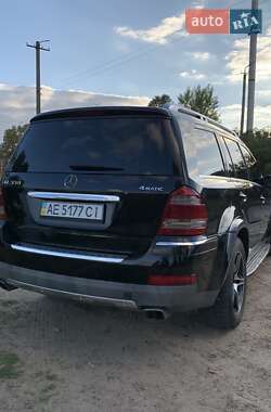 Позашляховик / Кросовер Mercedes-Benz GL-Class 2008 в 