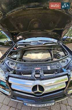 Позашляховик / Кросовер Mercedes-Benz GL-Class 2010 в 