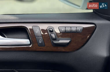 Позашляховик / Кросовер Mercedes-Benz GL-Class 2012 в 