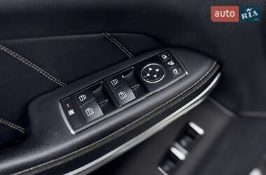 Позашляховик / Кросовер Mercedes-Benz GL-Class 2012 в 