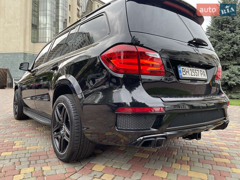 Позашляховик / Кросовер Mercedes-Benz GL-Class 2016 в Одесі