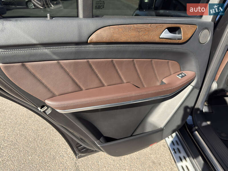 Позашляховик / Кросовер Mercedes-Benz GL-Class 2013 в Дніпрі