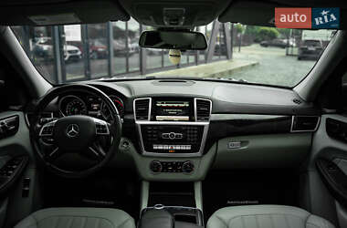 Позашляховик / Кросовер Mercedes-Benz GL-Class 2014 в 