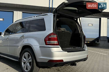 Позашляховик / Кросовер Mercedes-Benz GL-Class 2012 в 