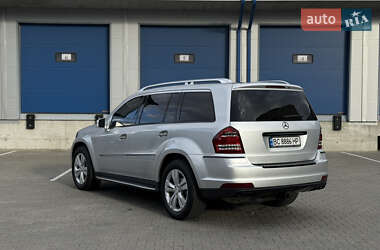 Позашляховик / Кросовер Mercedes-Benz GL-Class 2012 в 