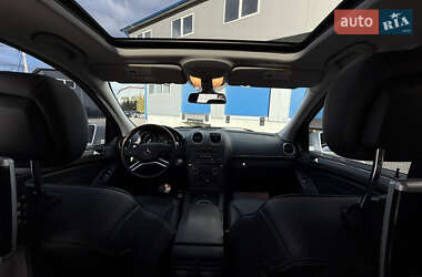 Позашляховик / Кросовер Mercedes-Benz GL-Class 2012 в 