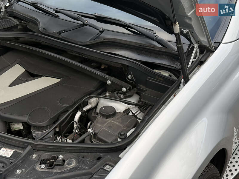 Позашляховик / Кросовер Mercedes-Benz GL-Class 2012 в Львові