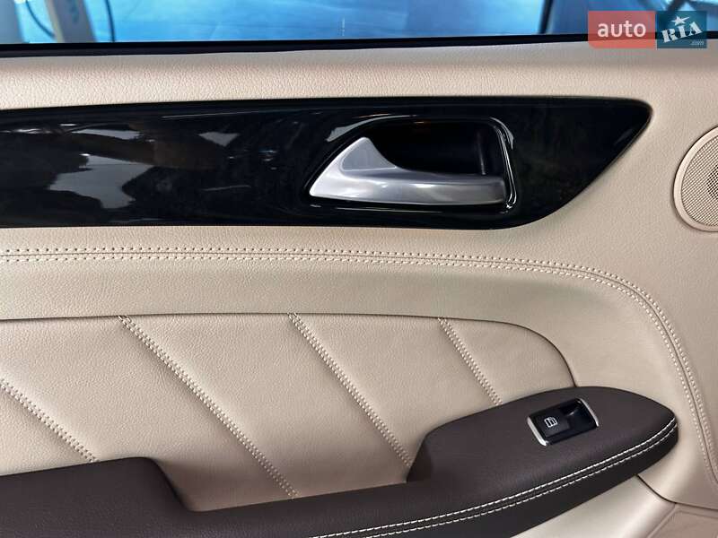 Внедорожник / Кроссовер Mercedes-Benz GL-Class 2014 в Львове фото 35 Внедорожник / Кроссовер Mercedes-Benz GL-Class 2014 в Львове