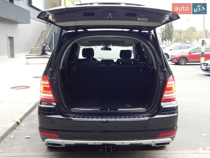 Внедорожник / Кроссовер Mercedes-Benz GL-Class 2010 в Киеве