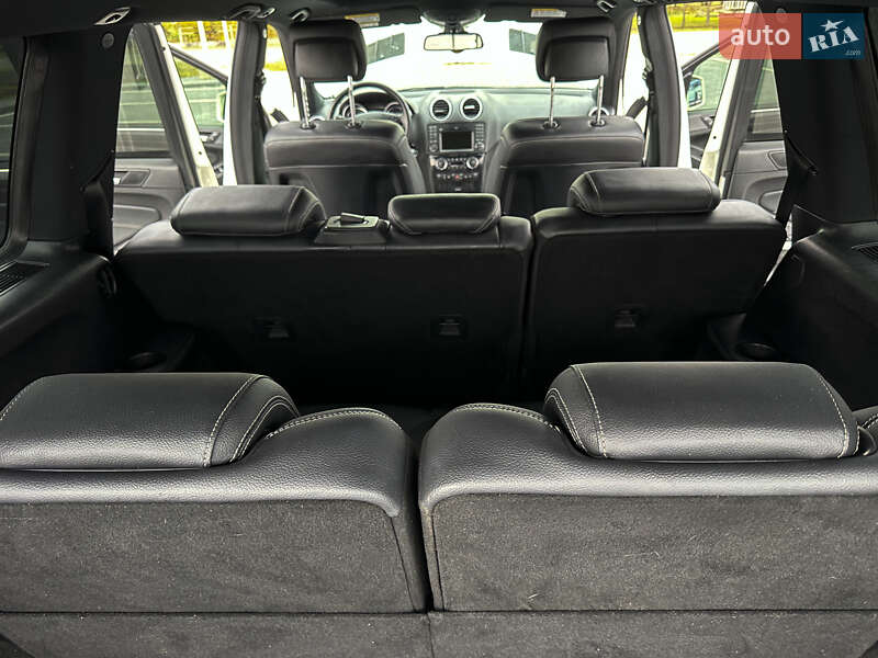 Позашляховик / Кросовер Mercedes-Benz GL-Class 2011 в Самборі фото 91 Позашляховик / Кросовер Mercedes-Benz GL-Class 2011 в Самборі