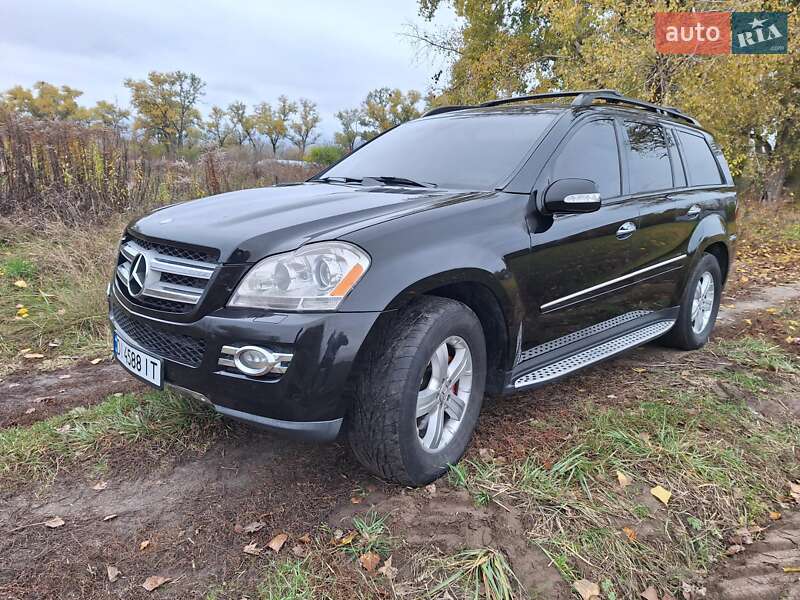 Позашляховик / Кросовер Mercedes-Benz GL-Class 2008 в  фото Позашляховик / Кросовер Mercedes-Benz GL-Class 2008 в