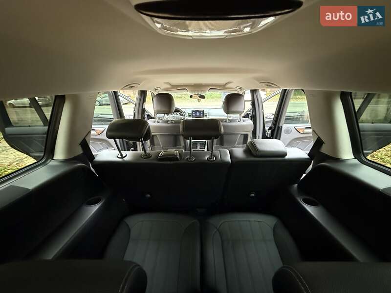 Позашляховик / Кросовер Mercedes-Benz GL-Class 2015 в Києві фото 39 Позашляховик / Кросовер Mercedes-Benz GL-Class 2015 в Києві