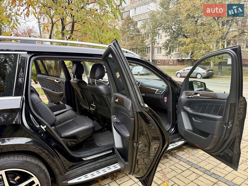 Позашляховик / Кросовер Mercedes-Benz GL-Class 2015 в Києві фото 41 Позашляховик / Кросовер Mercedes-Benz GL-Class 2015 в Києві