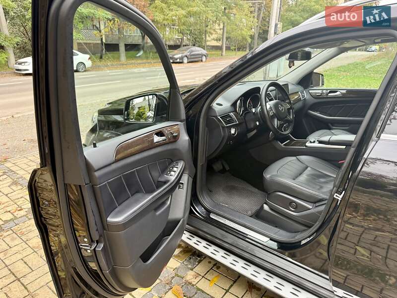 Позашляховик / Кросовер Mercedes-Benz GL-Class 2015 в Києві фото 62 Позашляховик / Кросовер Mercedes-Benz GL-Class 2015 в Києві