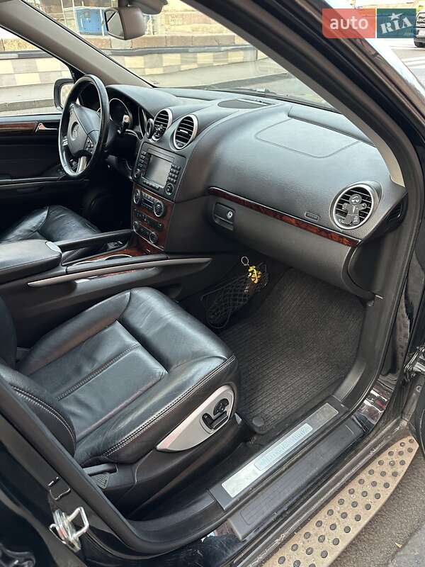 Внедорожник / Кроссовер Mercedes-Benz GL-Class 2006 в Харькове фото 8 Внедорожник / Кроссовер Mercedes-Benz GL-Class 2006 в Харькове