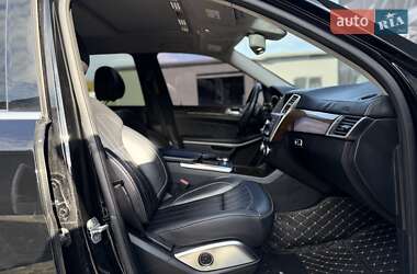 Позашляховик / Кросовер Mercedes-Benz GL-Class 2013 в  фото 60 Позашляховик / Кросовер Mercedes-Benz GL-Class 2013 в